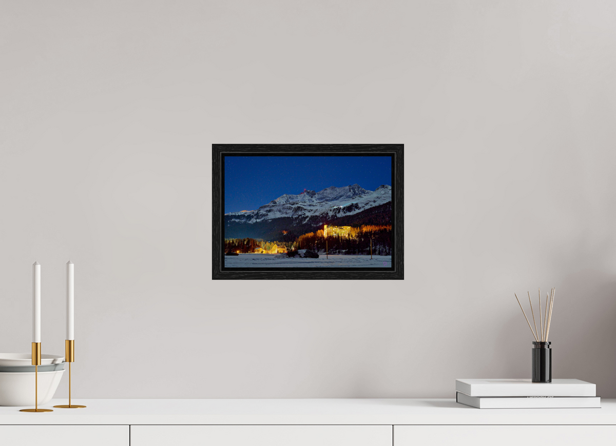 30 x 20 cm, Floating frame Eiche schwarz Sils 22
