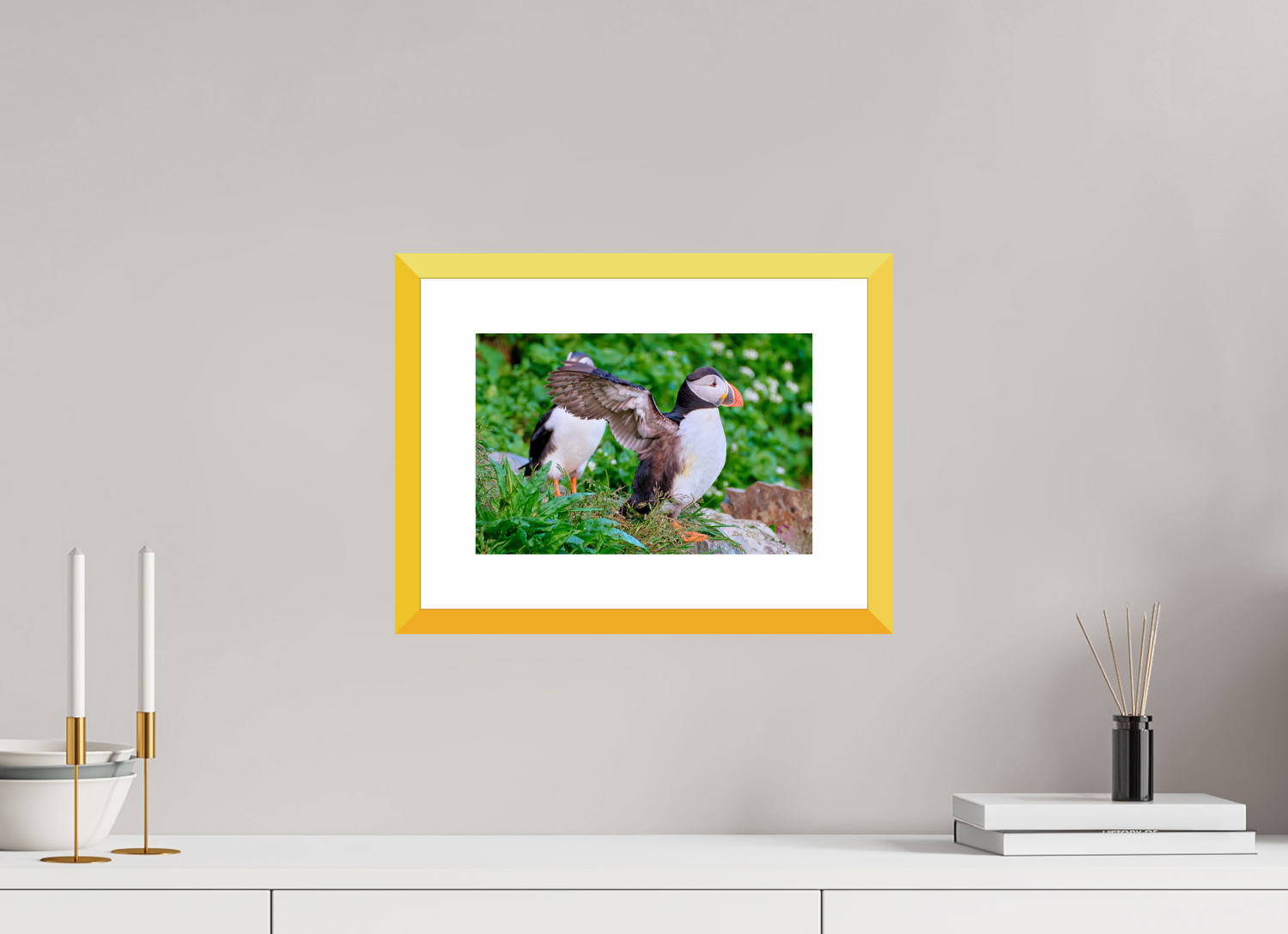 30 x 20 cm, Fine Art alu dibond, Rahmen gelb, 5cm weissrand Puffin 6