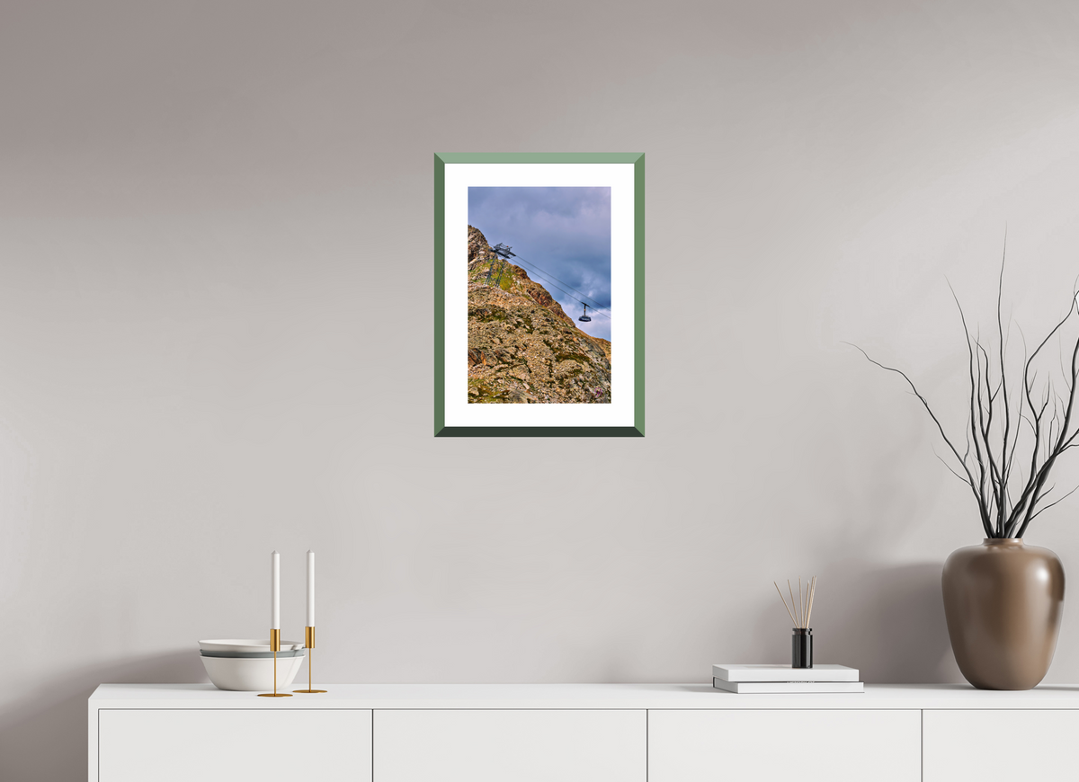 30 x 45 cm, Alu dibond, Rahmen grün, 5cm weissrand Diavolezza 9